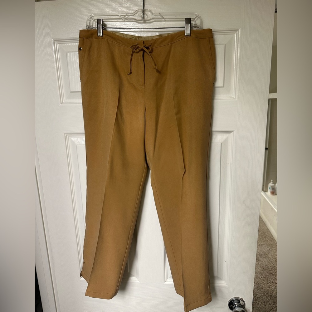 Tommy Bahama Tan Casual Pants 100% Silk Size 10